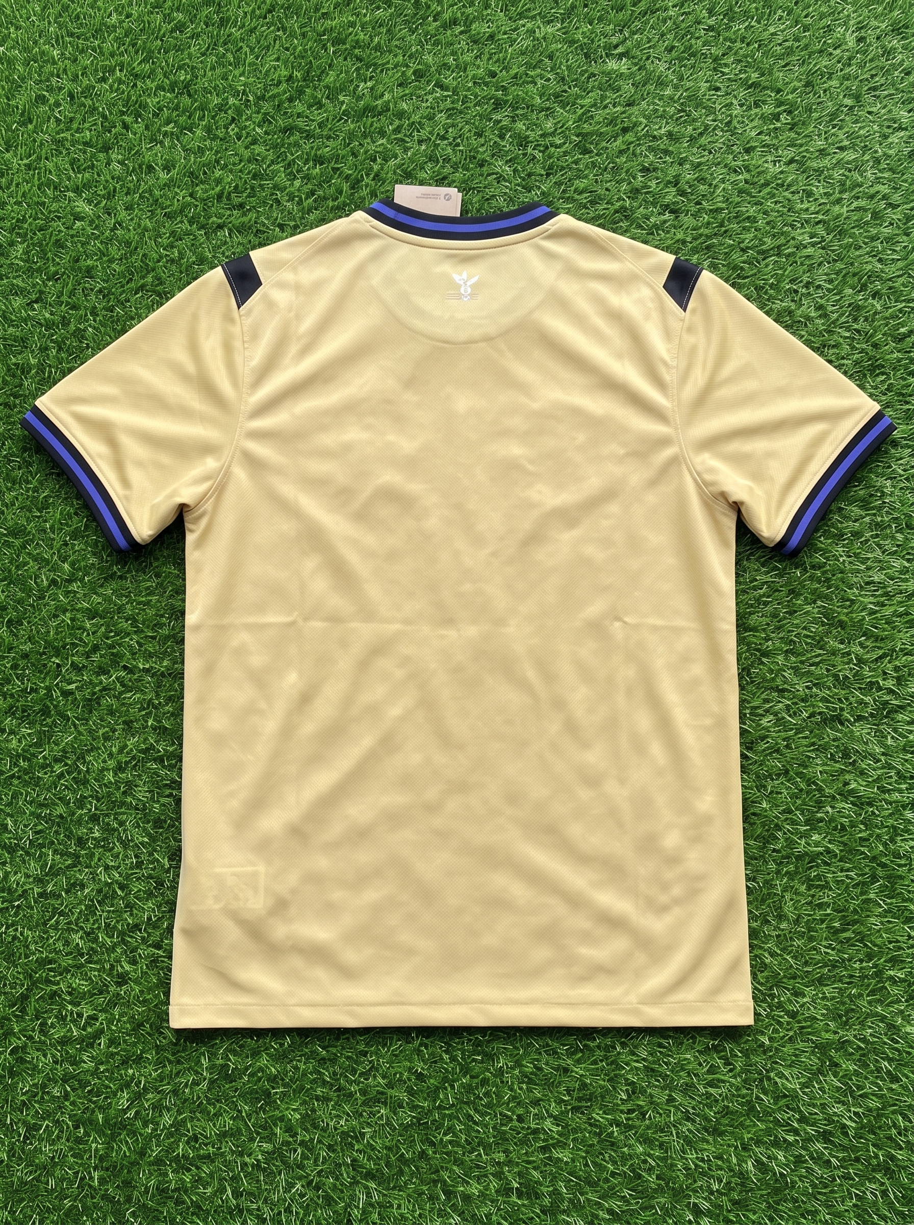 camisa barcelona creme angulo 2